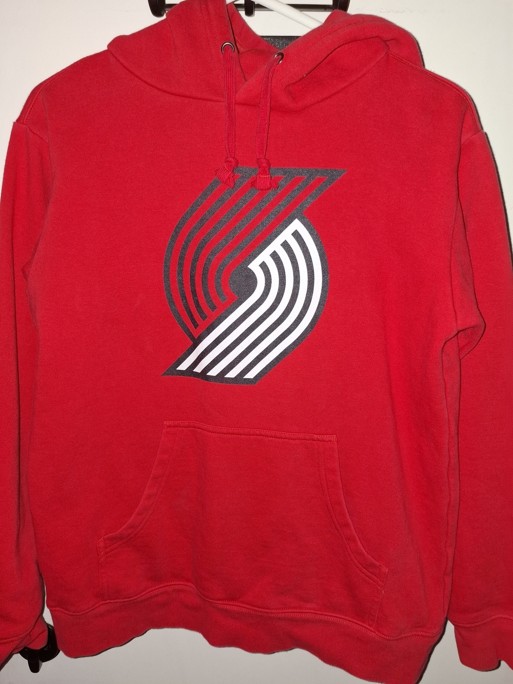Men's Fanatics Black Portland Trail Blazers Primary Logo Pullover Hoodie